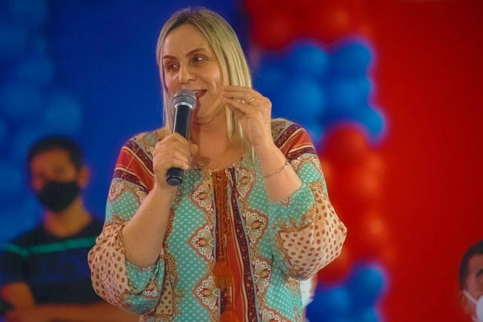 Em Flexeiras, pesquisa aponta vitória de Silvana Cavalcante