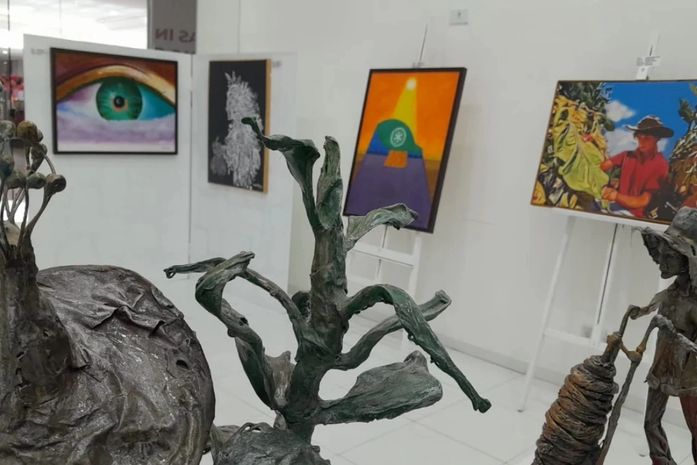 Artistas plásticos arapiraquenses retratam os 100 anos do município através de suas obras