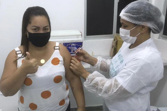 Covid-19: Branquinha começa a aplicar doses da vacina Pfizer
