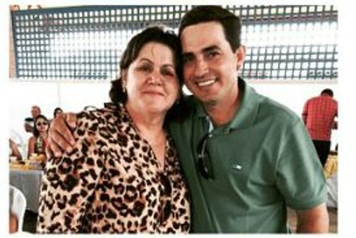 Prefeita Socorro Cardoso (PSDB)  e Gleysson Cardoso