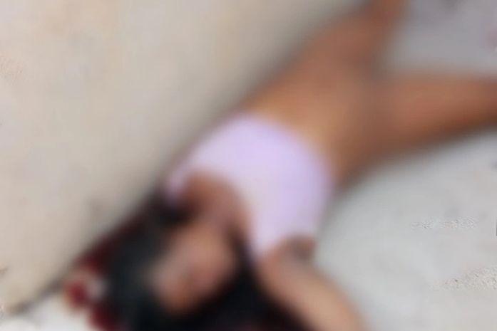 Mulher é encontrada morta em casa em construção