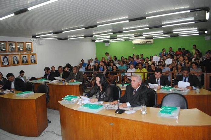 Presidente do Legislativo de Arapiraca afirmou que existem problemas administrativos