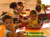 Barra de Santo Antônio: Prefeitura entrega novo mobiliário escolar para rede municipal