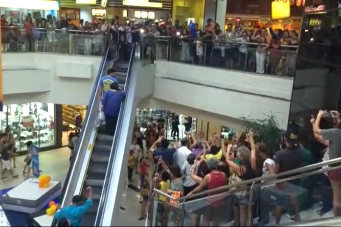 Manifestação no Maceió Shopping