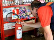 Bombeiros iniciam fiscalização no comércio de fogos de artifício