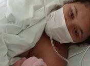 

Faz 6 meses que o Estado roubou Suzi,com horas de nascida,dos braços de sua mãe, Andrielle. 
