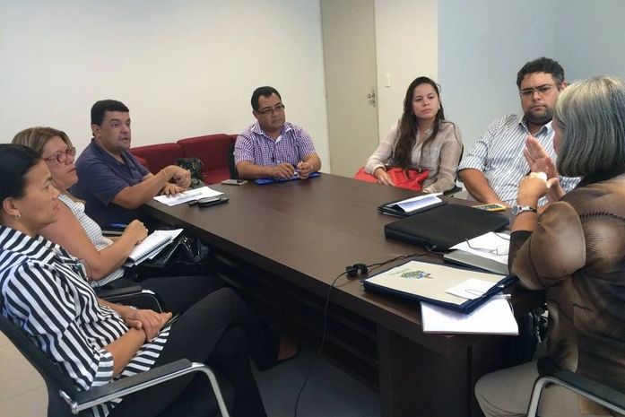 Secretário de Saúde de São Miguel dos Campos participou de encontro sobre a implantação do projeto de Residência Médica no município
