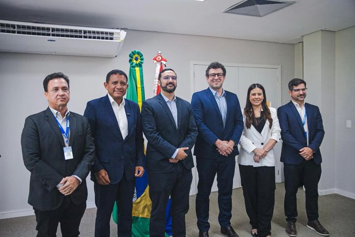 Governo articula instalação de indústria de espumas e colchões em Alagoas