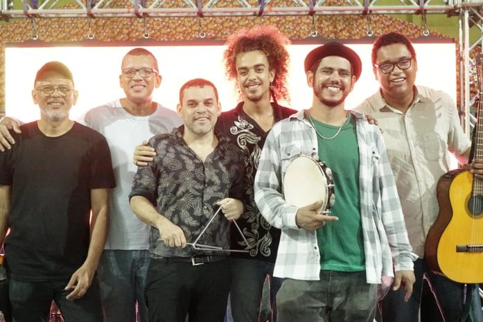 Artistas se reúnem para celebrar os 90 anos do mestre Jacinto Silva
