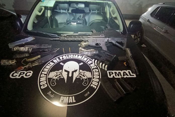 Homem é preso, fuzil e pistola são apreendidos em ação do Choque no Eustáquio Gomes