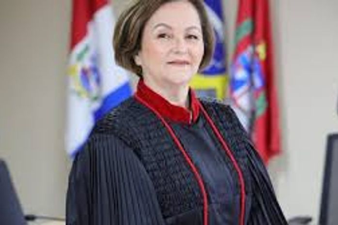 Acabou a novela: Lula nomeou Marluce Caldas para o STJ (veja a publicação do governo)