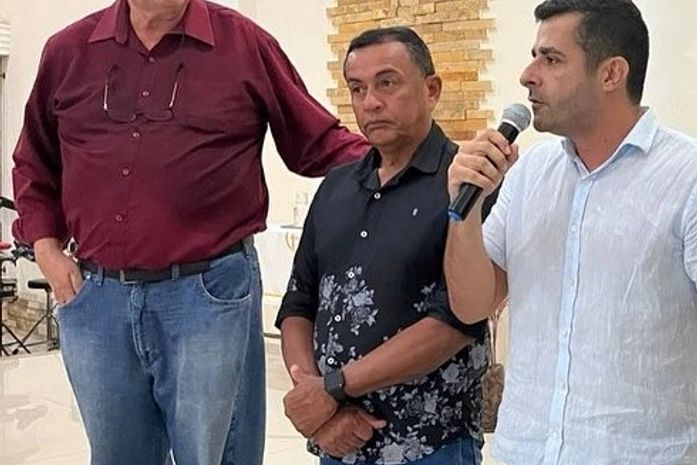 Vídeo: Jorge Mello denuncia gastos com iluminação natalina em Marechal Deodoro