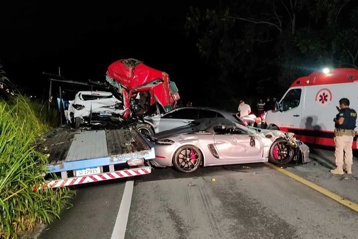 Colisão frontal entre caminhões deixa um morto e dois feridos na BR-101 em São Miguel dos Campos