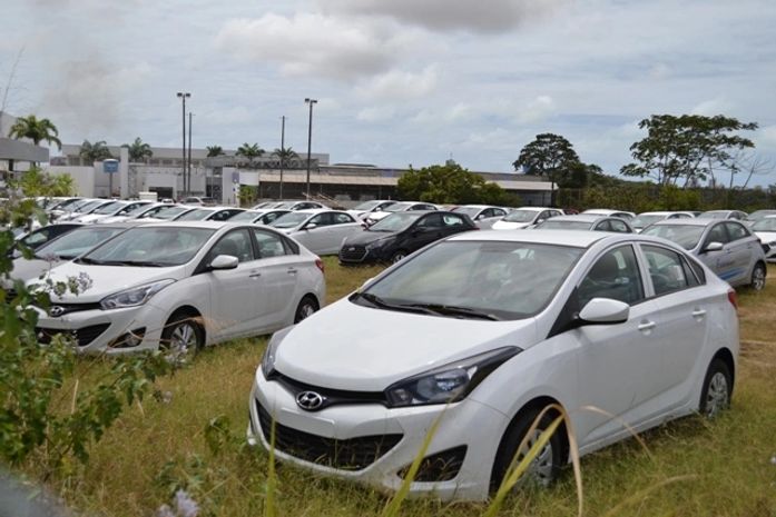 Vendas caem e reduzem em 30% o emplacamento de carros em Alagoas