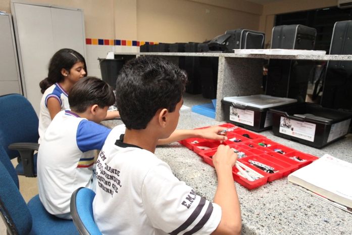 Alunos da rede municipal vão participar da Olimpíada Brasileira de Robótica
