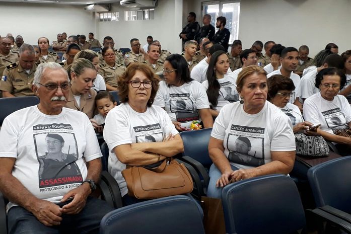 Família acompanha o julgamento