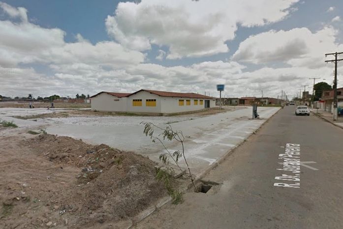 Centro educacional no Eustáquio Gomes