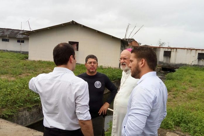 Arcebispo visitou sistema prisional