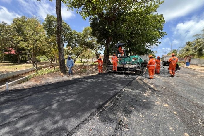 Prefeitura de Maceió leva pavimentação para mais vias do Litoral Norte