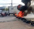 Vídeo: Motoristas por aplicativo iniciam protestos e fecham vias, em Maceió