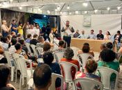 Em audiência pública, Leonardo Dias defende realocação dos moradores dos Flexais