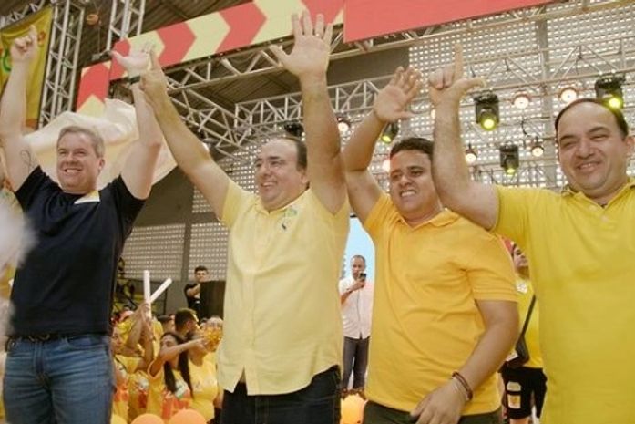 Em uma convenção memorável, Leandro Silva saiu aclamado nos braços do povo
