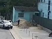 Pedreiro sofre tentativa de homicídio enquanto trabalhava na parte alta de Maceió