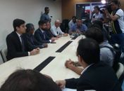 Coletiva foi realizada na manhã desta segunda-feira (10)