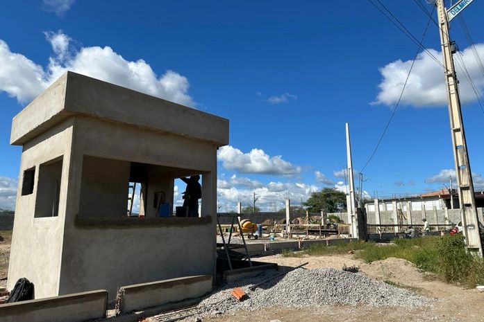 Construção das sedes da Guarda Municipal e SMTT avança em Delmiro Gouveia