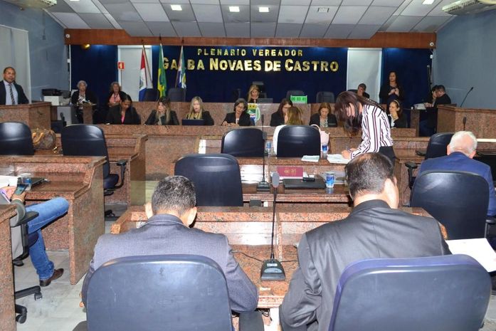 PL sugere campanhas permanentes em escolas contra lixo nas ruas