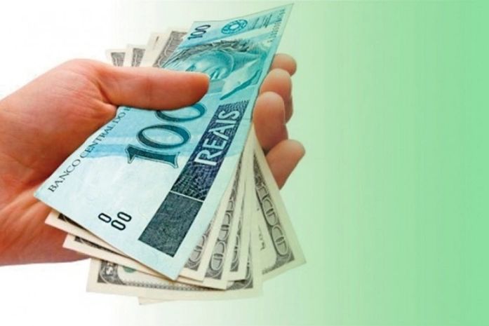 Prefeitura de Arapiraca inicia pagamento da 2a faixa, injetando mais de R$ 9 milhões na economia local