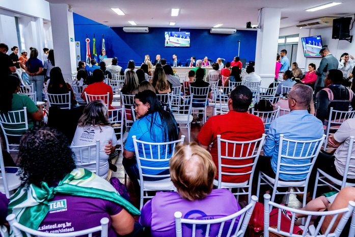 Câmara Municipal de Maceió debate os desafios das crianças com Transtorno do Espectro Autista na educação