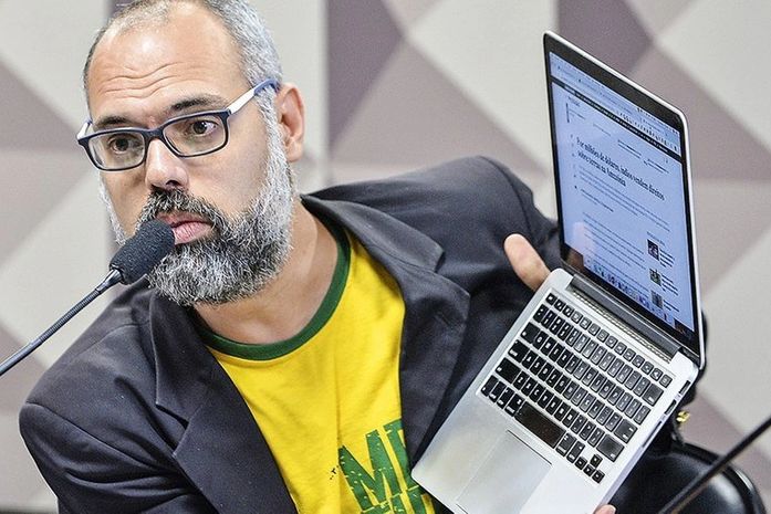 Allan dos Santos, o bolsonarista foragido