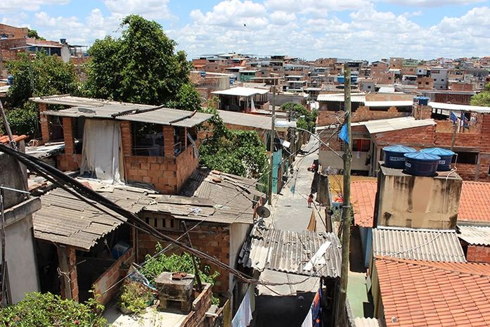 Percentual de pessoas em situação de pobreza e de extrema pobreza sofre queda no Brasil, aponta pesquisa do IBGE