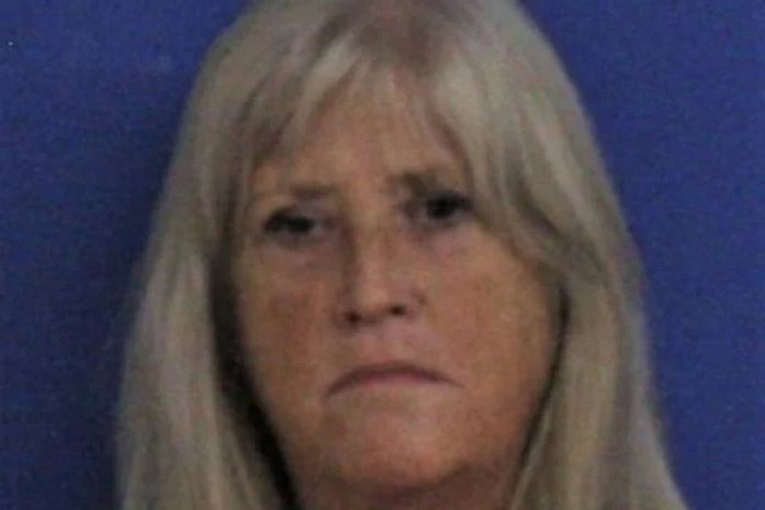 Mulher convence marido de que ele tinha Alzheimer para roubar mais de R$ 3 milhões