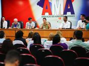 Gestores estaduais e municipais se reúnem para debater políticas públicas para o SUS