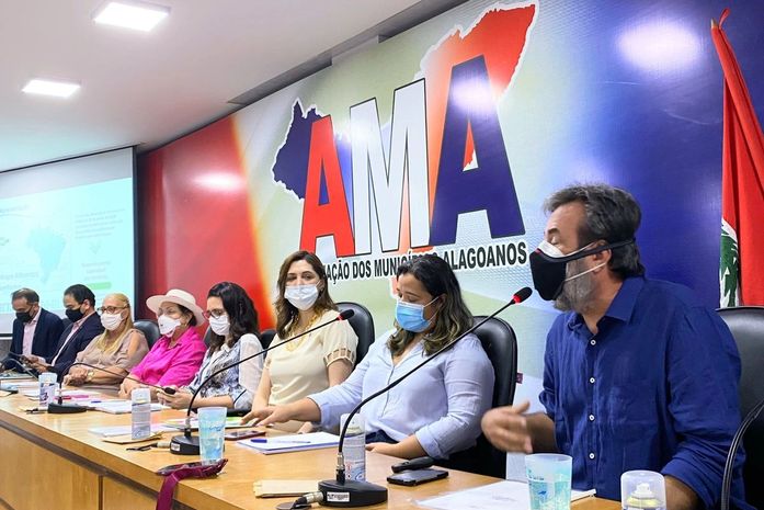 Visita da secretária Nacional rendeu R$2,3 milhões em políticas públicas para mulheres de alagoas