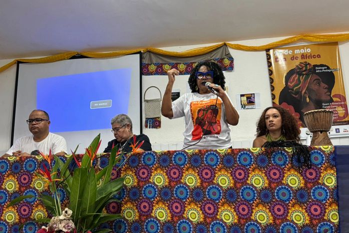 Esta ativista gostou demais do entusiasmo, da professora, Adeilda Galvão, da Escola Rosa da Fonseca, uma leitora do Blog