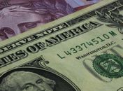 Dólar se reaproxima dos R$ 6,20 com temor fiscal e exterior