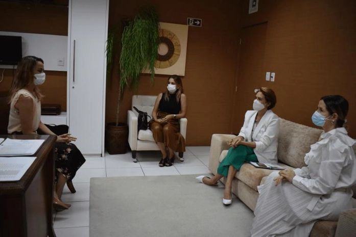 Conselheira Ouvidora do TCE/AL estreita laços com CGE