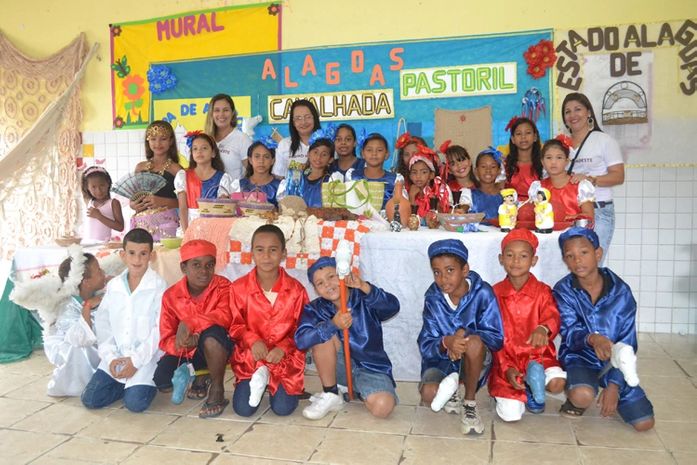 Escola Municipal Cícero Cabral Toledo promove 1º Mostra Nordestina em Atalaia