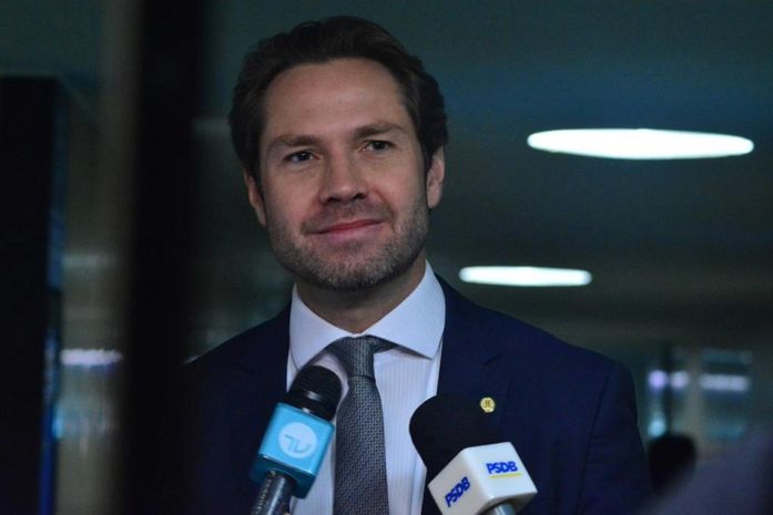 Aprovado projeto de Pedro Vilela que criando Código de Defesa do Contribuinte