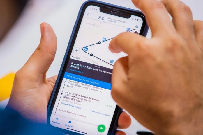 Aplicativo Moovit funcionará como um planejador de viagens e trará mais qualidade ao transporte público, segundo a Prefeitura.