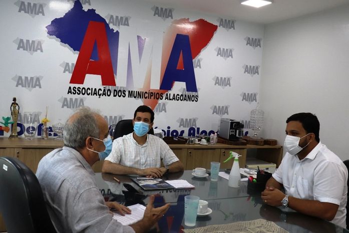 Presidente da AMA e Adeal buscam equilíbrio na execução das atividades do setor