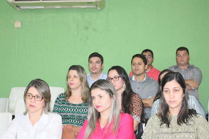 Auditores fiscais do município acompanham sessão do Legislativo de Arapiraca