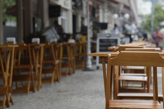 Efeitos do coronavírus começam a ser sentidos pelo comércio, diz CNC