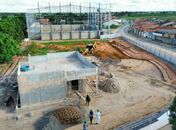 Com ajuda de Daniel Barbosa, prefeito Luciano constrói complexo poliesportivo e centro de convívio social em Bananeiras