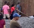 Homem morre soterrado após desabamento de construção, em São Sebastião