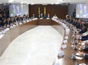 O presidente Michel Temer debate segurança pública com governadores, em reunião no Palácio do Planalto
