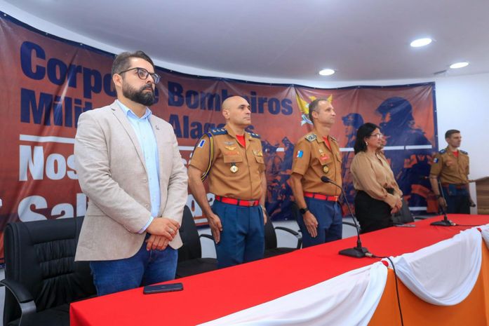 Uneal e CBMAL dão início ao Curso Superior de Bombeiros 2024
